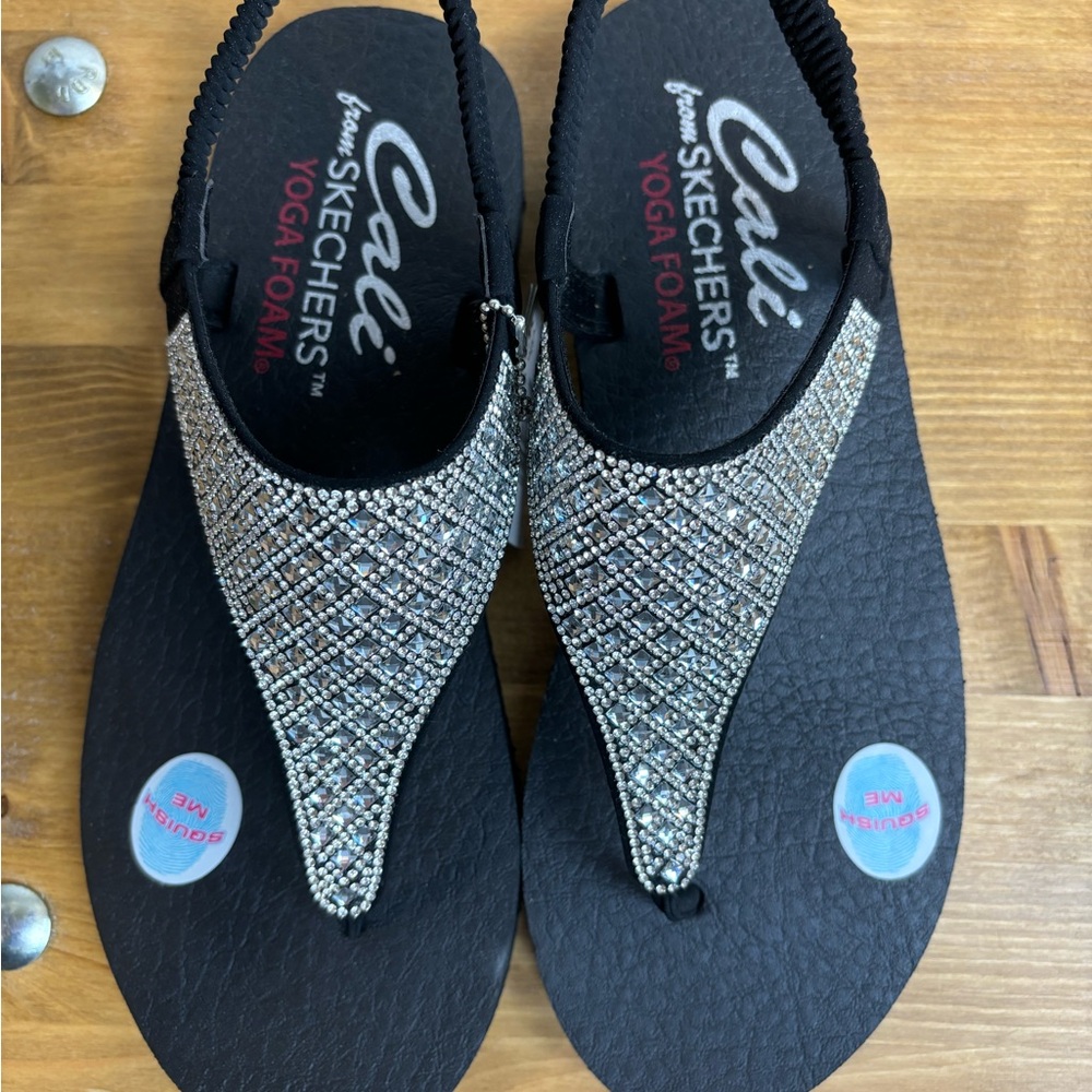 Skechers Women's Black Cali Foam Meditation Rockstar Sandal Size 8